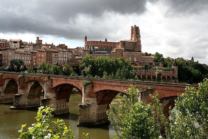 Guided Tour of Albi at the Time of the Cathedrals - Unique Aspects of the Tour Experience