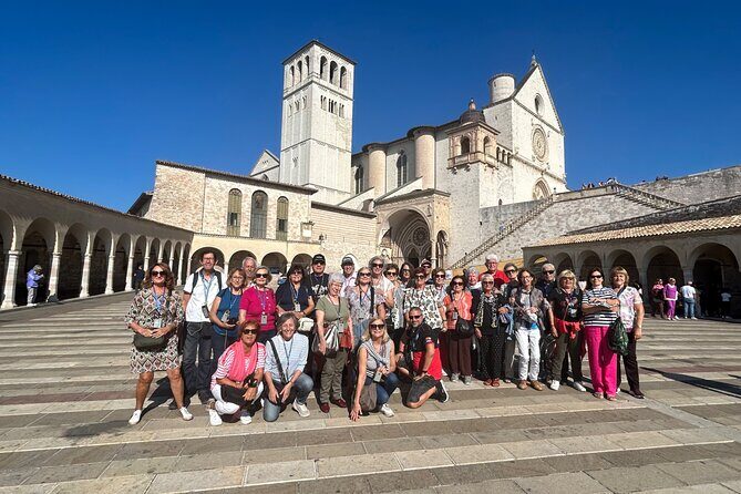 Guided Tour of Assisi. Francesco, Chiara and Carlo Acutis - An In-Depth Look at the Tour Experience