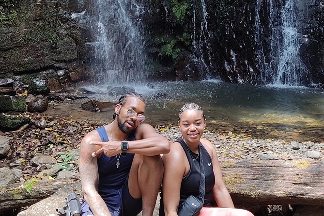 Guided Tour of Filipina Falls in Sora From Panama City - Frequently Asked Questions