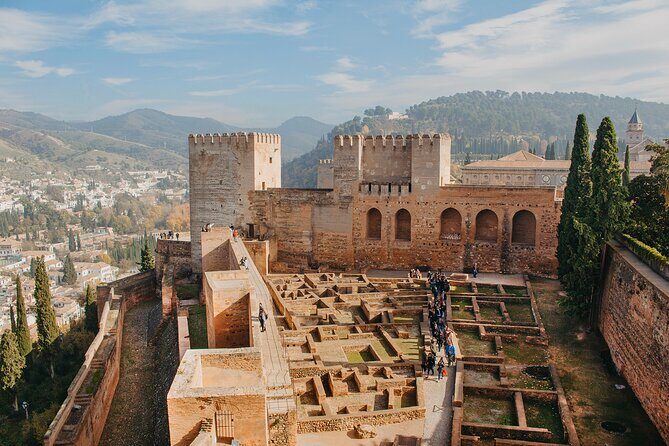 Guided tour of La Alhambra with tickets included - Final Thoughts