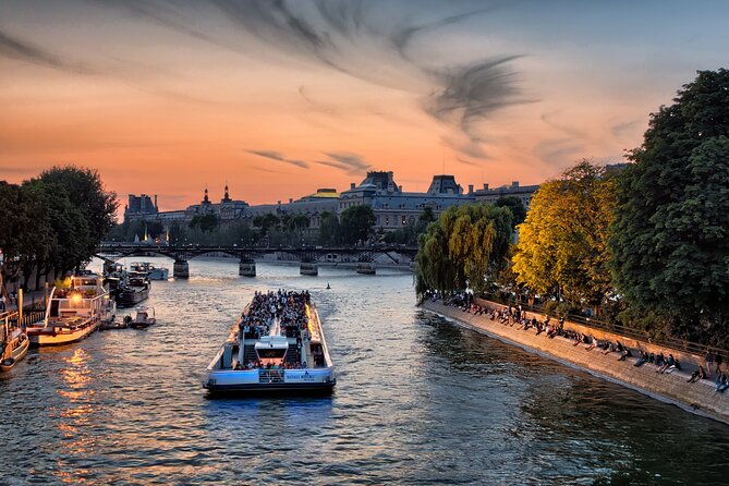 Guided Tour of Montmartre and Cruise on the Seine - Inclusions and Exclusions