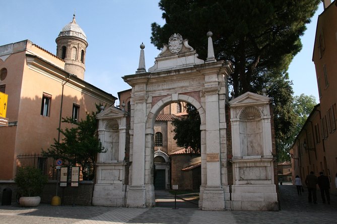 Guided Tour of Mosaic Tiles in Ravenna - Location and UNESCO Heritage Sites