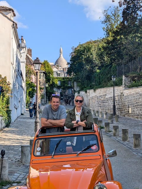 Guided Tour of Paris Most Famous Monuments in a Vintage Car! - Knowledgeable and Dynamic Guide