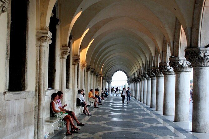 Guided Tour of St. Mark Basilica with Terrace and Museum Access - Key Points