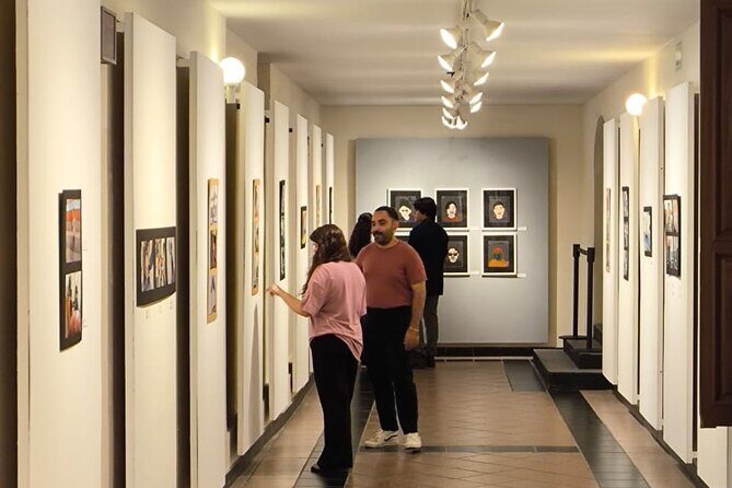 Guided tour of the art galleries of the Historic Center - The Sum Up