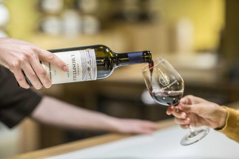 Guided Tour of the Estate & Tasting of 4 Wines - Sustainable Viticulture