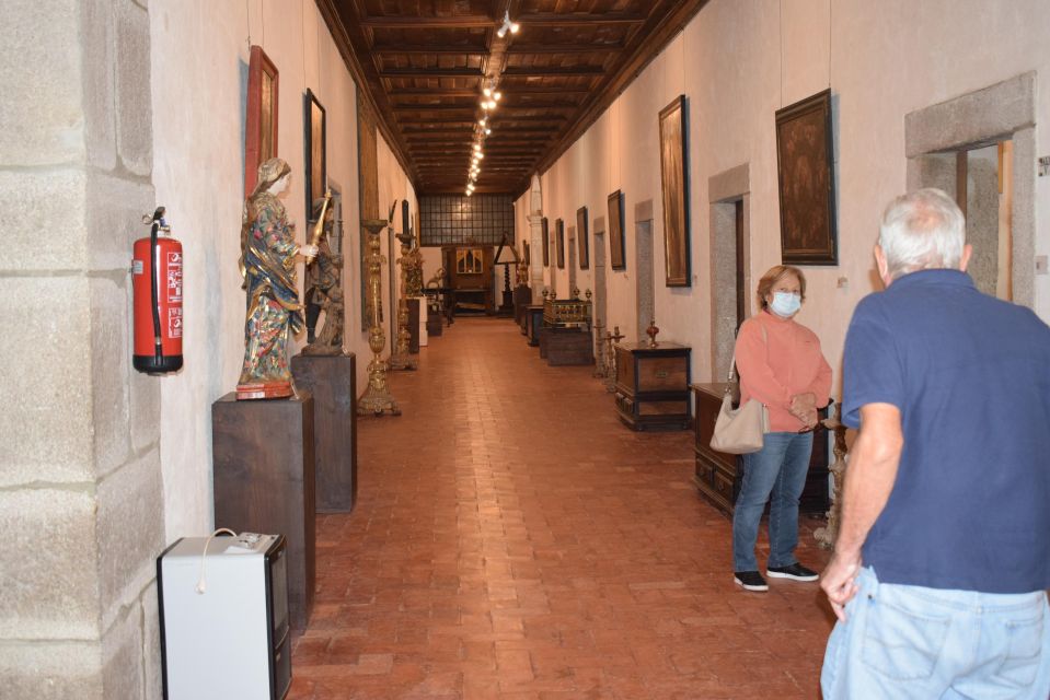 Guided Tour of the Historic Center of Vila De Arouca - Itinerary Highlights