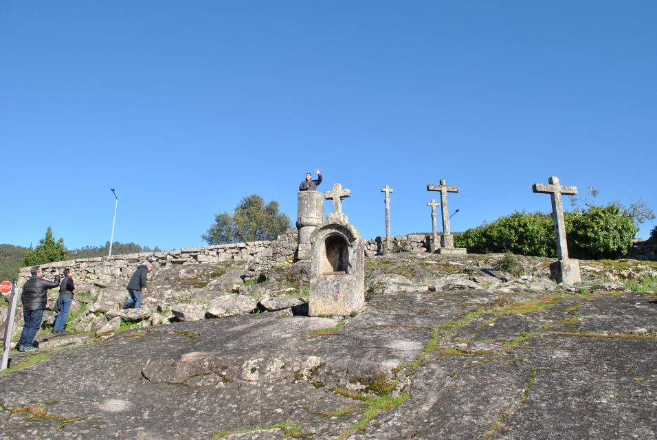 Guided Tour of the Historic Center of Vila De Arouca - Booking Information