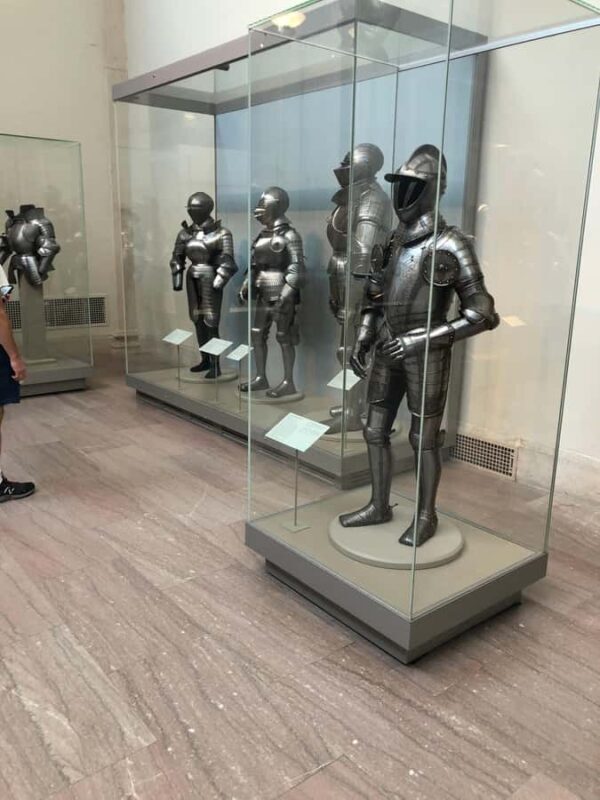 Guided Tour of the Metropolitan Museum of Art - The Experience: What You Can Expect