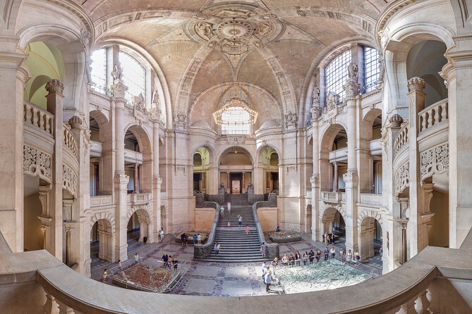 Guided Tour of the New Town Hall in Hanover - Good To Know