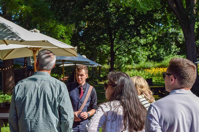 Guided Tour of the Quebec Garrison Club - The Sum Up