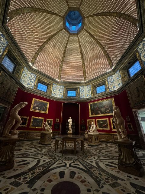 Guided tour of the Uffizi Gallery without tickets - Why Choose This Tour?
