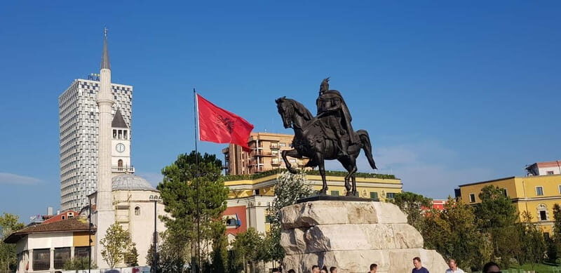 GUIDED TOUR OF TIRANA - Authenticity and Highlights from Reviews
