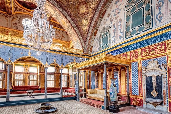 Guided Tour of Topkapi Palace Museum & Harem With Skip-The-Line - Additional Activities