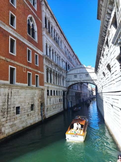 Guided tour of Venice in Romanian - Key Points