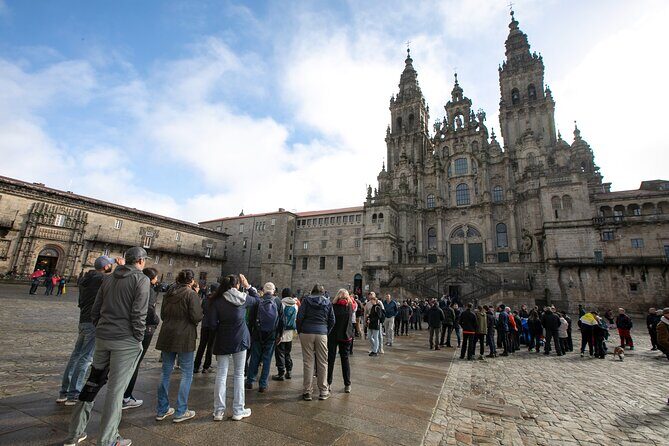 Guided Tour Santiago Cathedral, Museum and Old City - Authentic Experiences and Insights from Reviews