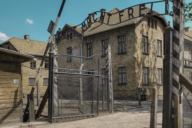 Guided Tour to Auschwitz-Birkenau From Warsaw - Logistical Considerations