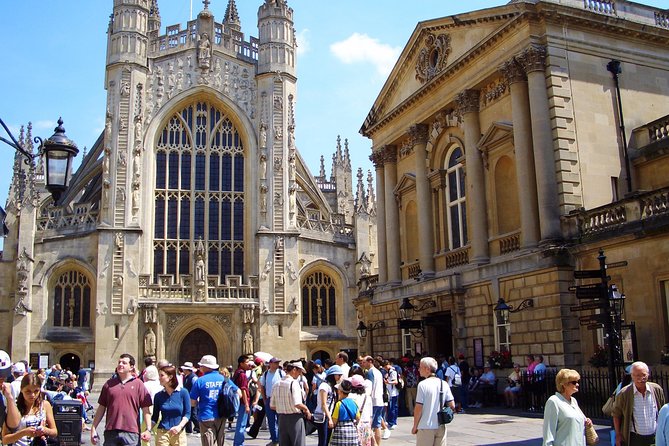 Guided Tour to Bath & Stonehenge From Cambridge by Roots Travel. - Transportation Details