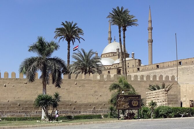Guided Tour to Giza Pyramids, Museum, Citadel and Khan El Khalili - Guest Experiences
