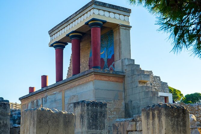 Guided Tour to Knossos Palace & Heraklion - Tour Inclusions and Logistics