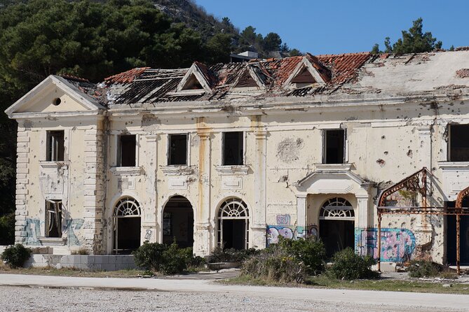Guided Tour to Kupari From Holiday Resort to War Zone - Reflections on the Experience