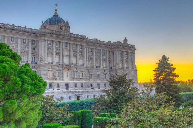 Guided tour to the Royal Palace of Madrid - Frequently Asked Questions