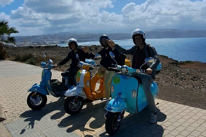 Guided Tour With Electric Moped - Exploring Gran Canaria’s Capital by Electric Moped: A Rick Steves-Inspired Review