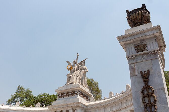 Guided Tour Zócalo to Palaces, Churches and Pyramids - Why You’ll Appreciate This Tour