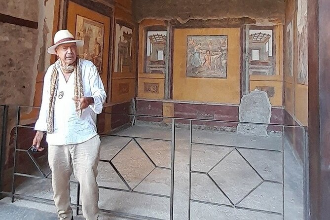 Guided Tours of Pompeii Excavations Historical and Cultural Itineraries - Avoiding Agency Fees