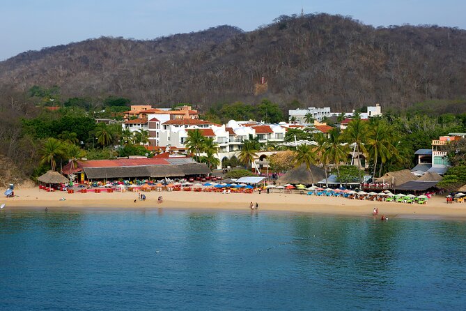 Guided Tours of the 7 Bays of Huatulco Oaxaca in Catamaran - Catamaran Tour Logistics