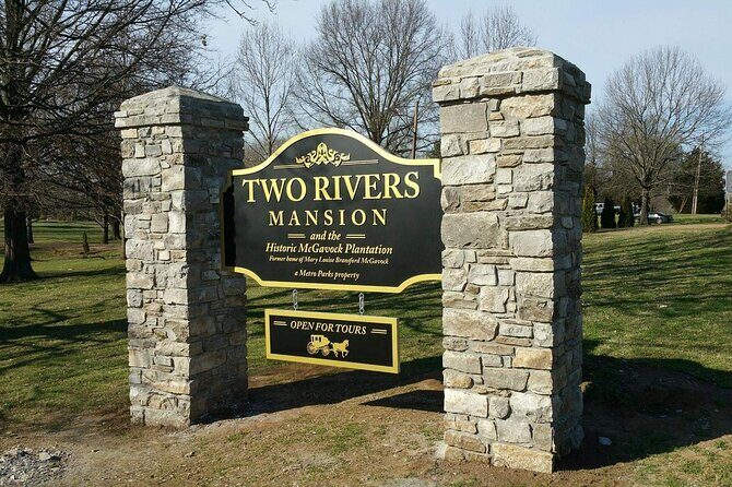 Guided Tours of Two Rivers Mansion and the 1802 House - A Look at the Itinerary