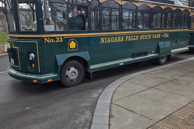 Guided Trolley Tour in Niagara Falls - An Overview of the Guided Trolley Experience