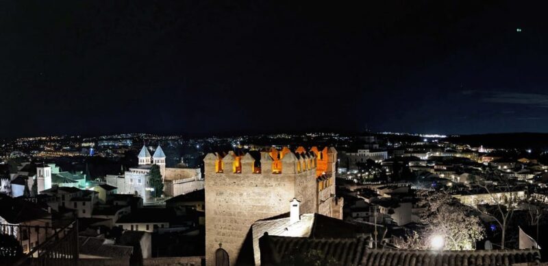 Guided visit through Imperial Toledo - Exploring Toledo by Night: A Walk Through Secrets and Shadows
