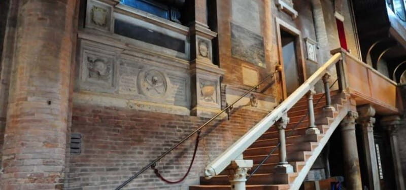 Guided visit to Modena Cathedral: a film in stone - Value and Customer Feedback