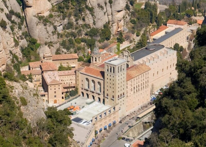 Guided Visit to the Enchanting Montserrat Monastery - Exploring the Historic Montserrat Monastery