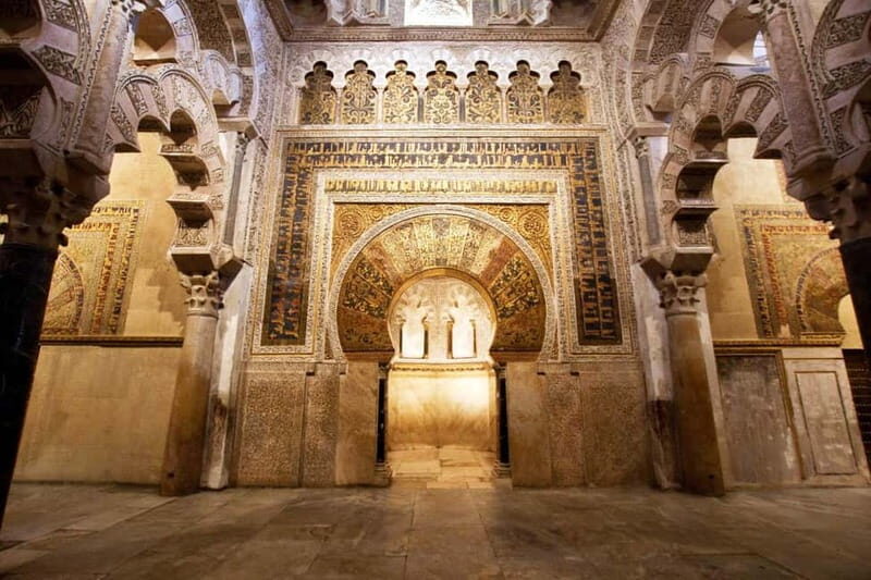 Guided visit to the Mosque of Cordoba and Alcazar of Cordoba - Key Points