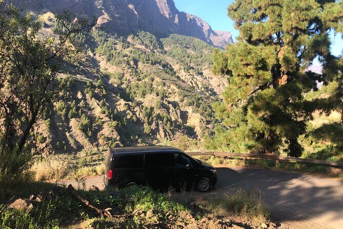 Guided Walking Route to Caldera de Taburiente - An In-Depth Look at the Experience