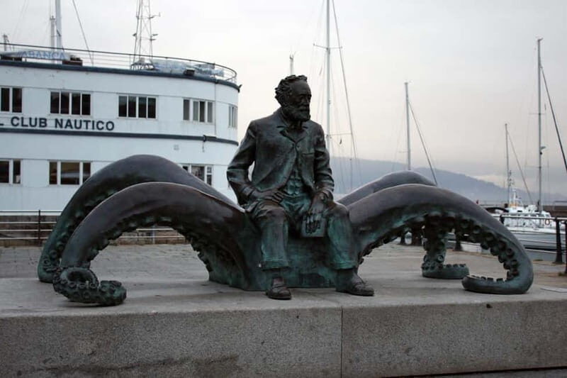 Guided Walking Tour for Cruise Ship Passengers - An In-Depth Look at the Vigo Guided Walking Tour