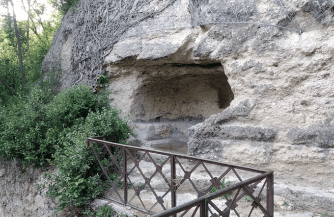 Guided Walking Tour on Verona Hillside - Itinerary Subject to Change