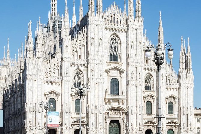 Guided Walking Tour & Sightseeing of Milan Top-Attractions for Kids & Families - Key Attractions for Families
