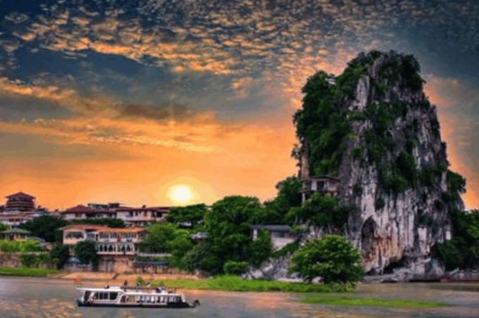 Guilin City Highlights Day Tour With Local Delicous Lunch - Additional Tour Considerations