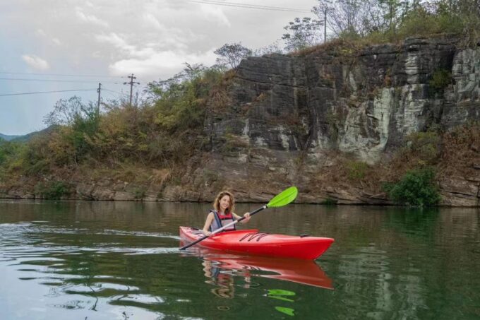 Guilin: Kayaking Adventure With Local Guide - Getting There