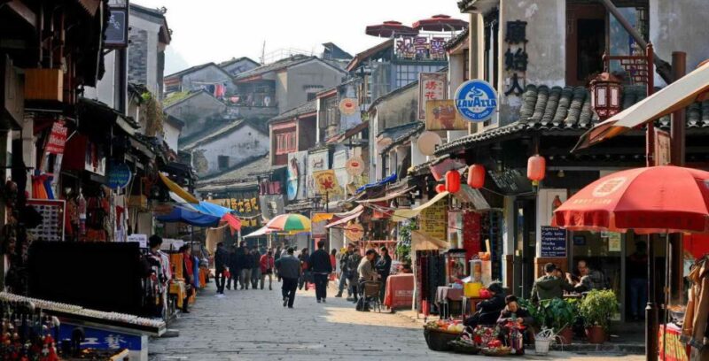 Guilin: Li River Cruise to Yangshuo Full-Day Private Tour - Boat Cruise Experience