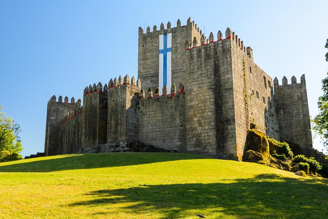 Guimarães: Half Day Private Tour From Porto - Additional Information