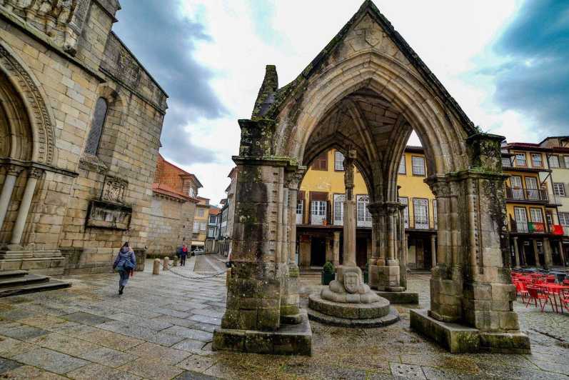 Guimaraes Local Tours ; Visit the Castle , Palace and City - Key Points