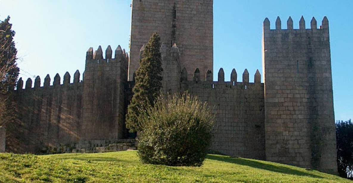 Guimarães Tour (4 Hours): From Porto; City Tour - Half Day Trip - Village Walking Tour