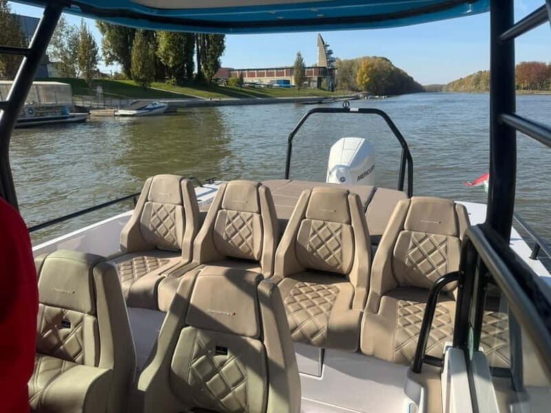 Gyr: 2-Hour Private Boat Sightseeing Tour - A Detailed Look at the Gyr Private Boat Tour Experience