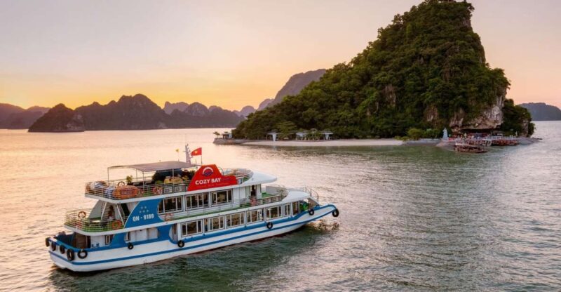 Ha Long 1 Day: 5 Star Cruise - Buffet Lunch - Free Red Wine - Included Amenities