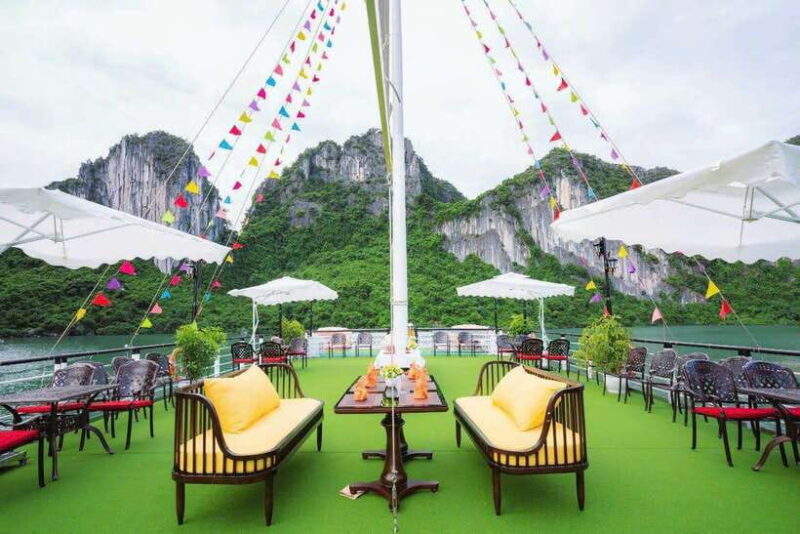 Ha Long Bay Day Trip With Deluxe Cruise - Itinerary Highlights