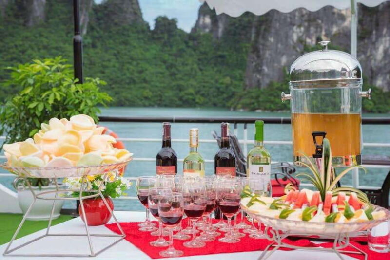Ha Long Bay Day Trip With Deluxe Cruise - Customer Feedback and Ratings